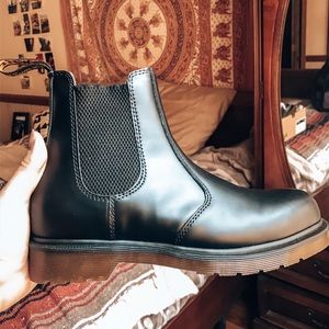 Dr. Martens Airwater Chelsea Boots